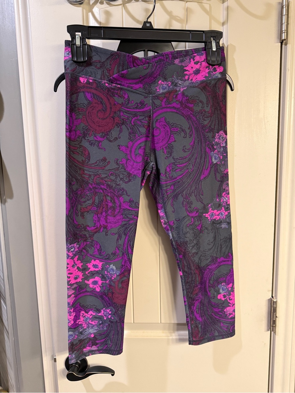 Purple Floral Paisley Fabletics Leggings